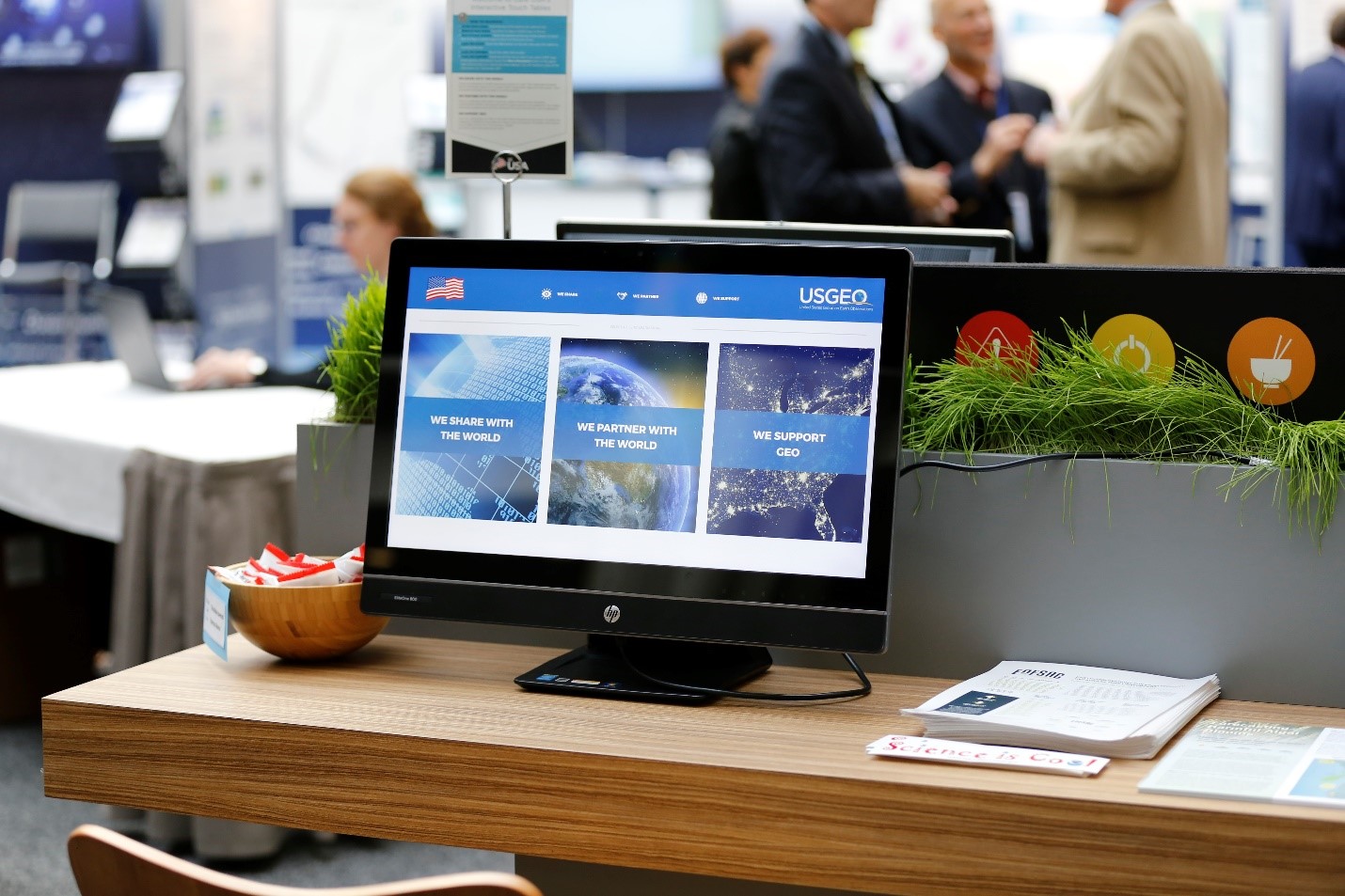 interactive touch table